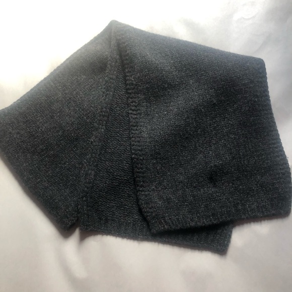 ❤️NWOT POLO Ralph Lauren 100% Lambswool Scarf Charcoal 59”x10” - Picture 2 of 4